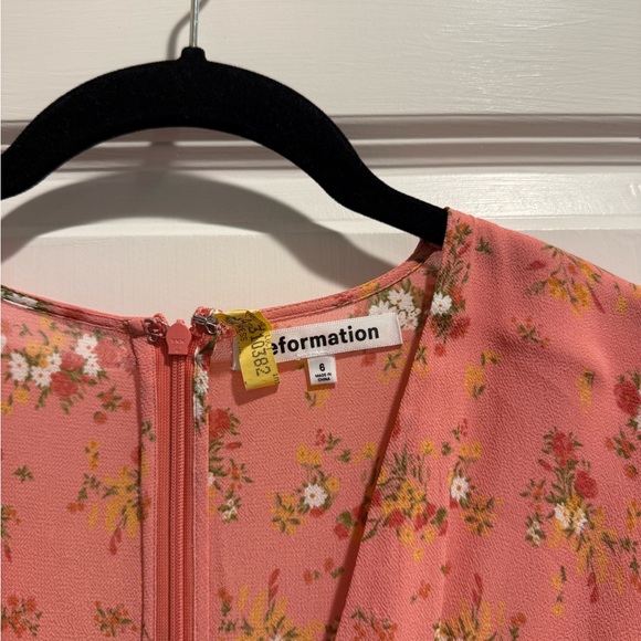 Reformation Mya Dress pink ruffled, size 6 - Picture 5 of 6